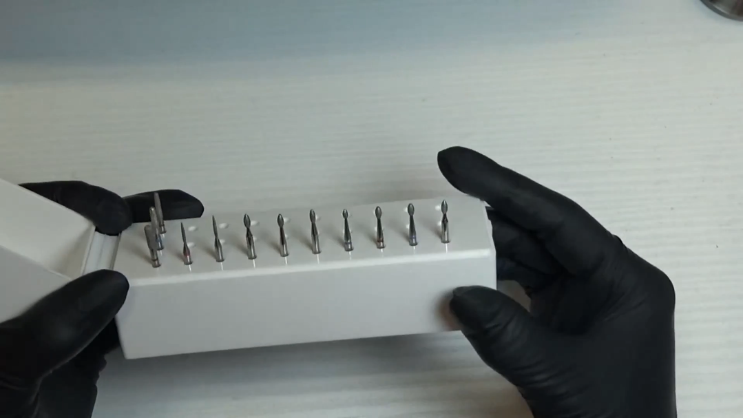 Работа с фреза капка и игла